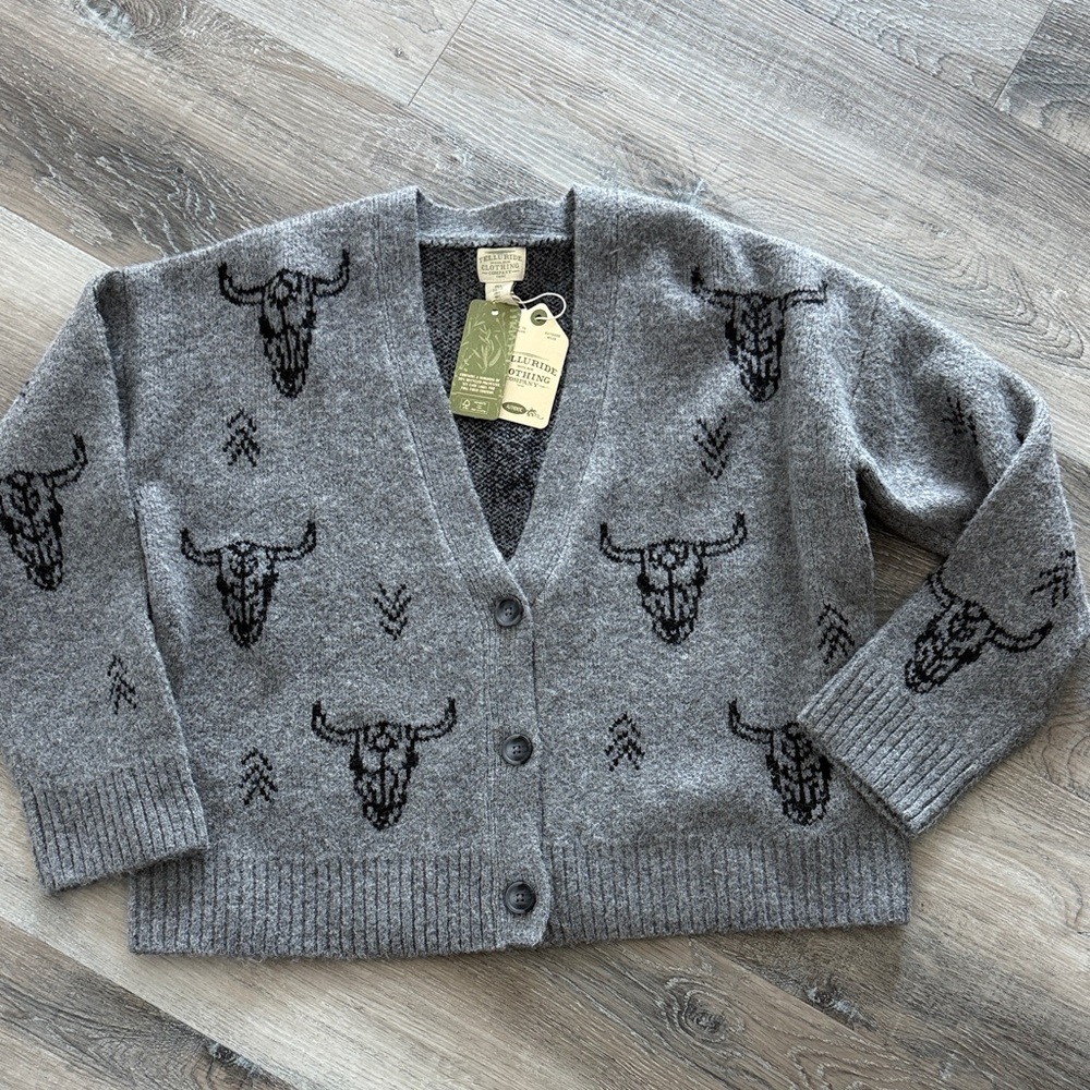 NWT Telluride Gray Bull Patterned Women's Sweater sz l